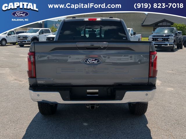 New 2026 Carbonized Gray Metallic Ford XLT image 13