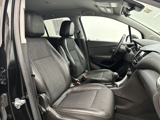 Used 2019 Black Chevrolet LT image 28