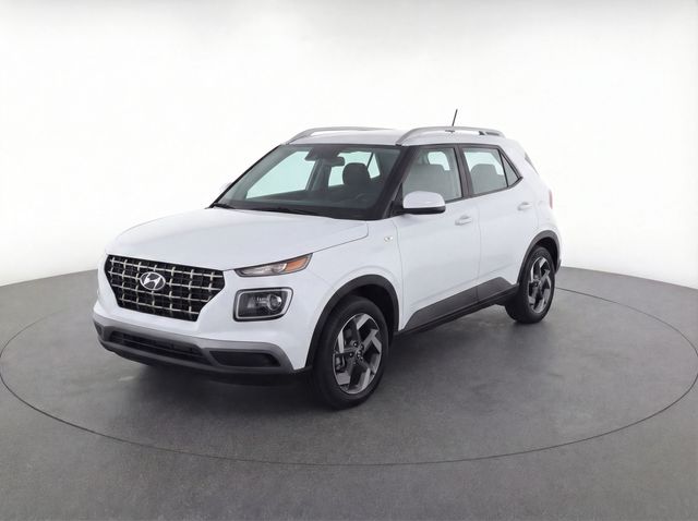 Lunar White 2024 Hyundai Venue Limited FWD SUV / Crossover Front-Wheel Drive Continuously Variable Transmission