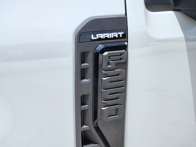 2025 Avalanche Ford Super Duty F-250 SRW Lariat 4X4 Truck