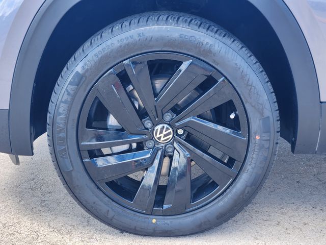 2023 Volkswagen Atlas Cross Sport 3.6L V6 SE w/Technology Gray at Westside Lexus