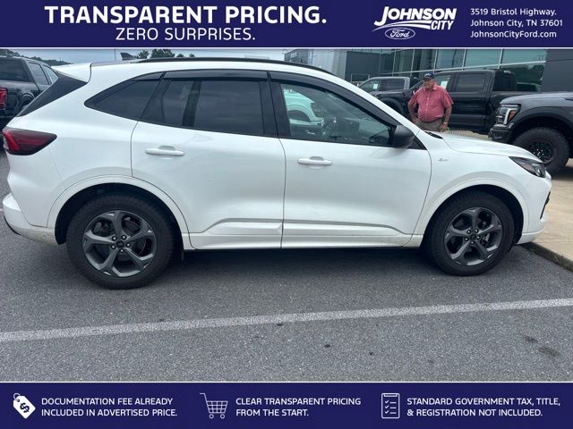 2024 Ford Escape ST-Line AWD