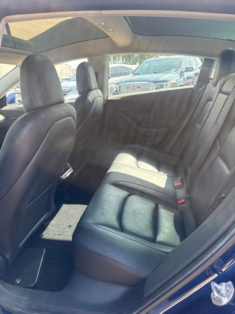 car-gallery-10