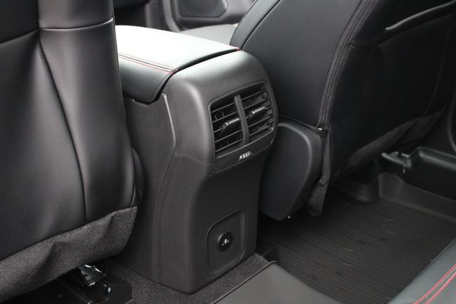 Used 2025 Silver Ford ST-Line image 22