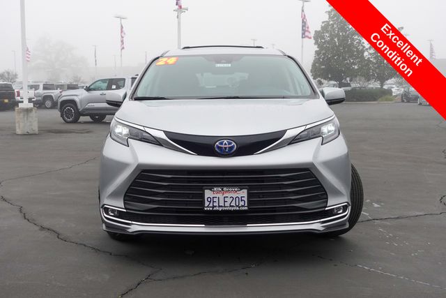 used 2024 Toyota Sienna car, priced at $43,000
