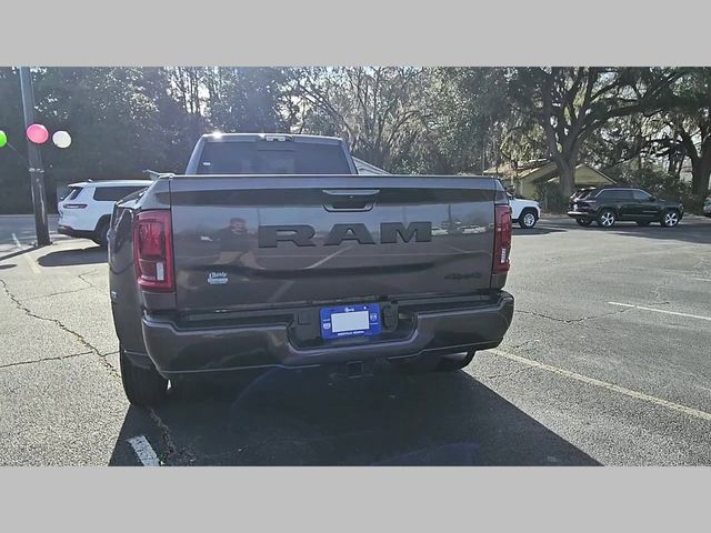 2026 Ram 3500 Laramie Crew Cab 4x4 8' Box