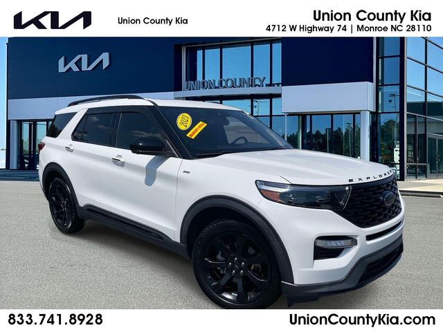 White Metallic 2023 Ford Explorer SUV / Crossover Rear-Wheel Drive Automatic