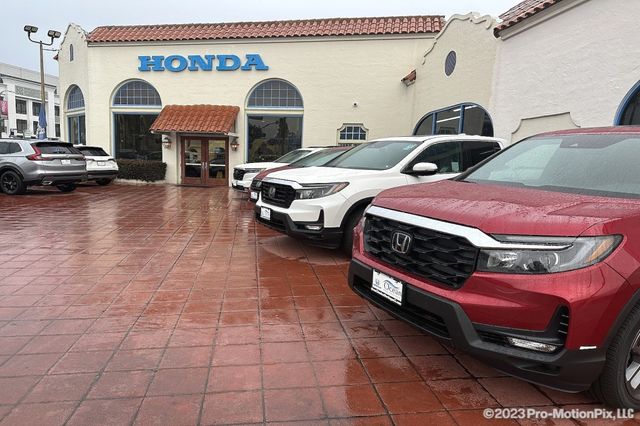 Used 2019 Modern Steel Honda LX image 13