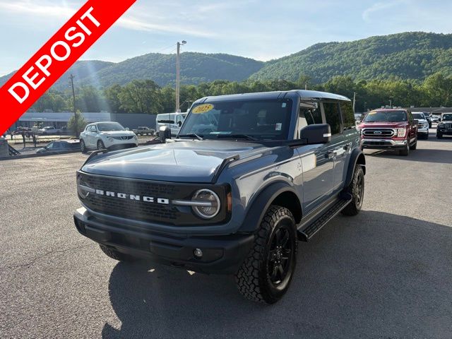 2025 Ford Bronco Outer Banks 4-Door 4WD