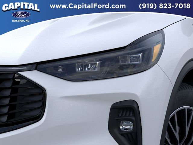 New 2025 White Ford Base image 19