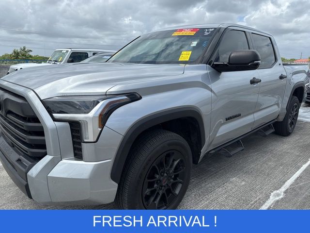 Celestial Silver 2022 Toyota Tundra SR5 CrewMax Cab 4WD Pickup Truck Four-Wheel Drive Automatic