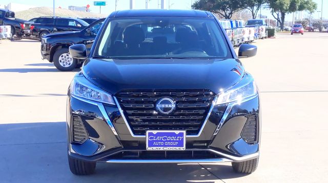 2024 Nissan Kicks
