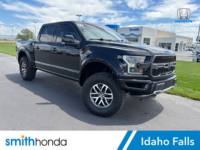 2017 Ford F-150 Raptor SuperCrew 4WD
