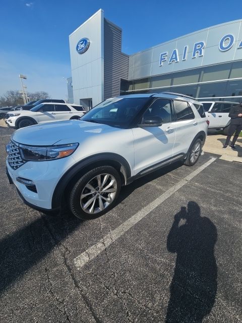 Star White Metallic Tri-Coat 2023 Ford Explorer Platinum AWD SUV / Crossover All-Wheel Drive Automatic