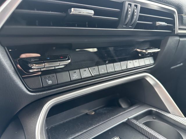 Used 2024 Blue Mazda Preferred image 19