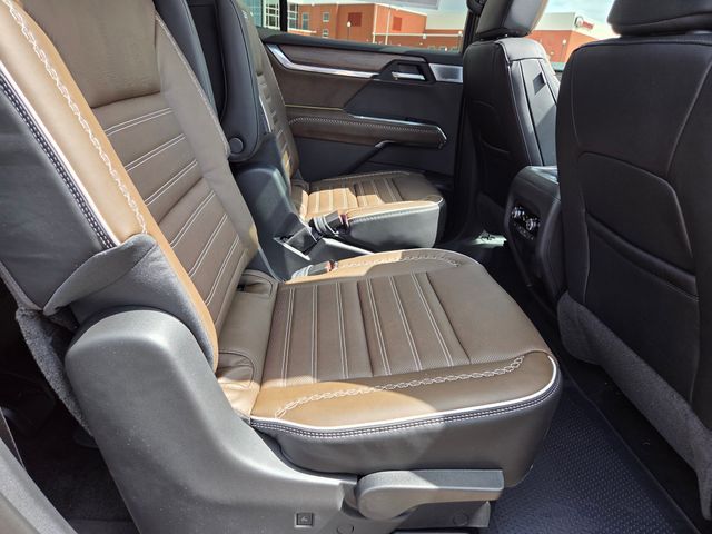 2026 GMC Acadia Denali Ultimate AWD
