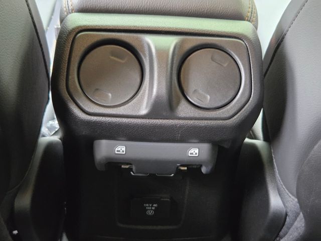 Used 2025 Blue Jeep Sahara image 14