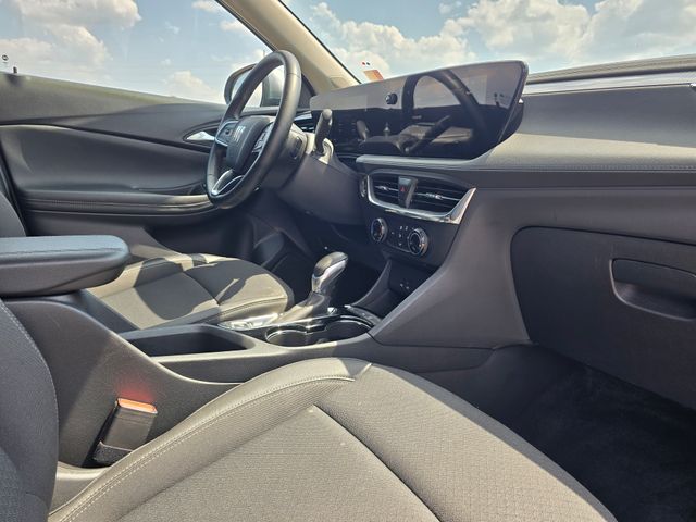 2025 Buick Encore GX Preferred:C02640