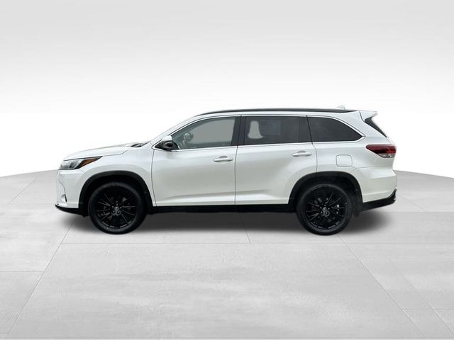 2019 Toyota Highlander  21