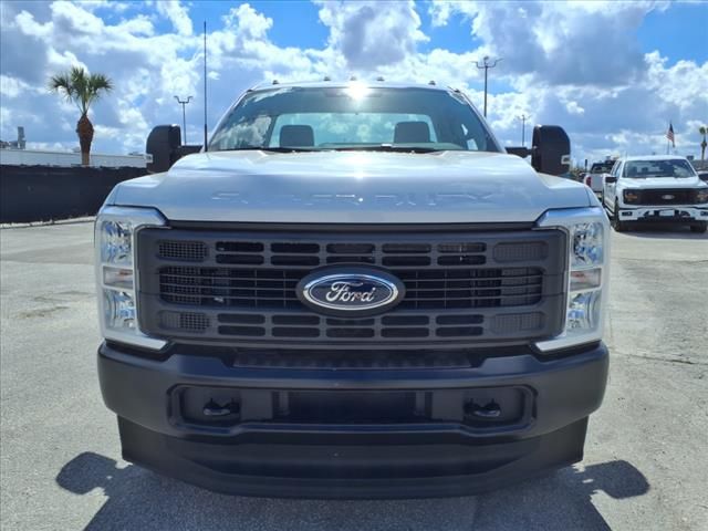 2025 Ford F-350SD XL photo