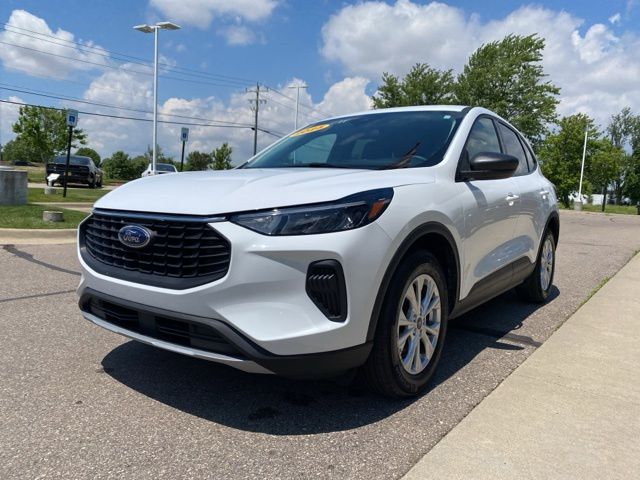 2025 Ford Escape