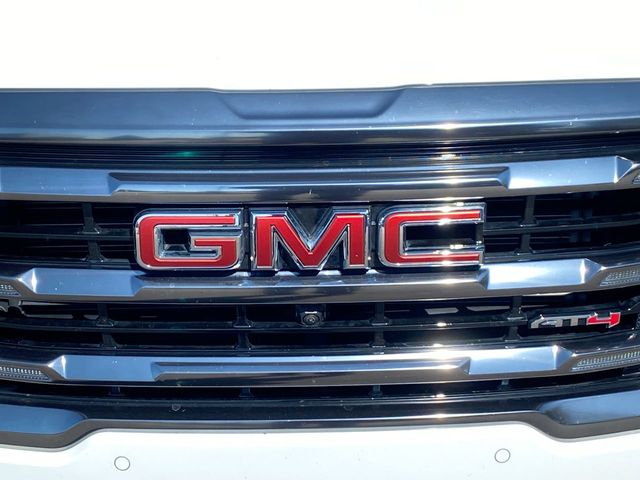 2022 GMC Terrain AT4 32