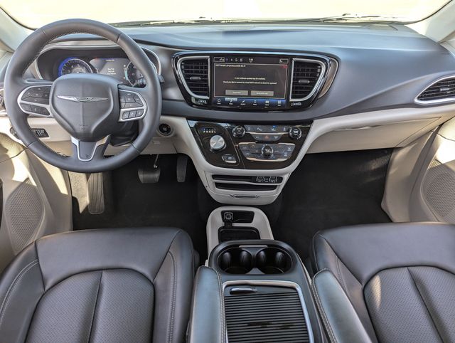 2024 Chrysler Pacifica Touring L White at Community Honda