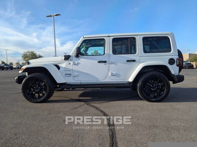 2022 Jeep Wrangler Unlimited Sahara 4xe 8