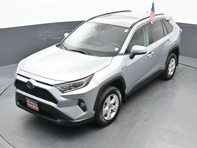 2021 Toyota RAV4 Hybrid XLE 41