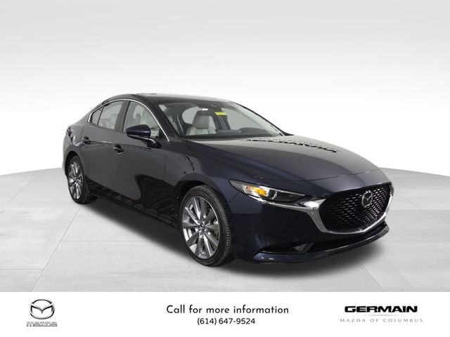 2021 Mazda Mazda3 Preferred photo 3