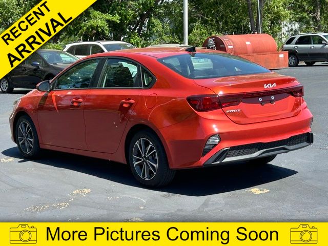 2022 Kia Forte LXS photo