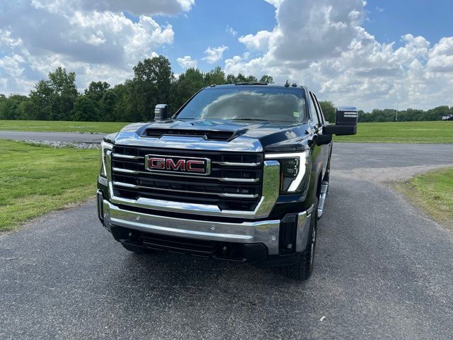 2026 GMC Sierra 2500HD SLT - Main Image