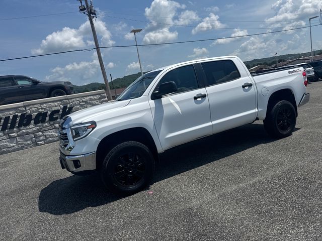 2016 Toyota Tundra Pickup Truck Four-Wheel Drive 6-Speed Automatic Overdrive
