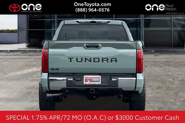 2025 Toyota Tundra SR5 CrewMax photo 4