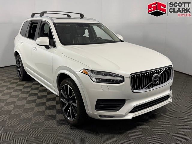 2021 Volvo XC90 T6 Momentum