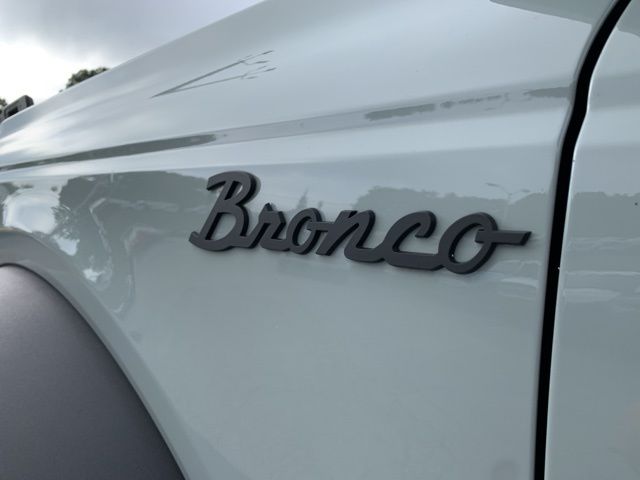 2023 Ford Bronco  34