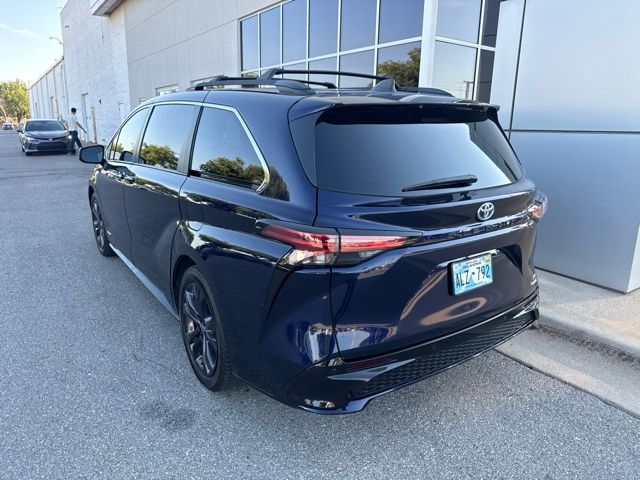 Used 2021 Toyota Sienna Van