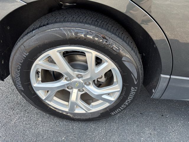 2020 Chevrolet Equinox LT photo