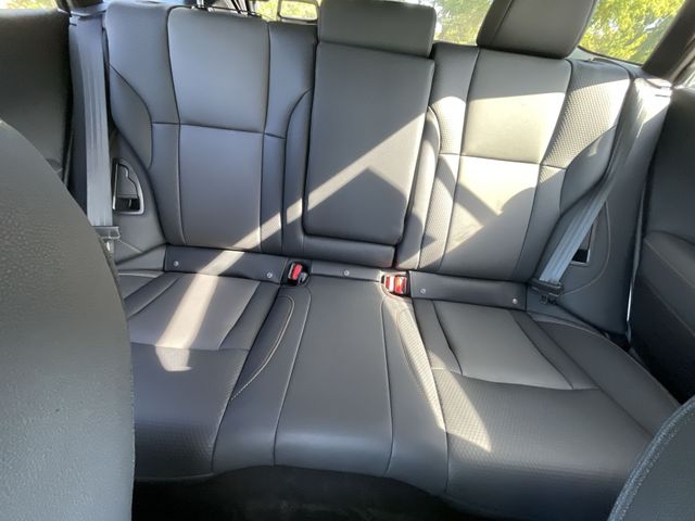 Used 2025 Green Subaru Wilderness image 24