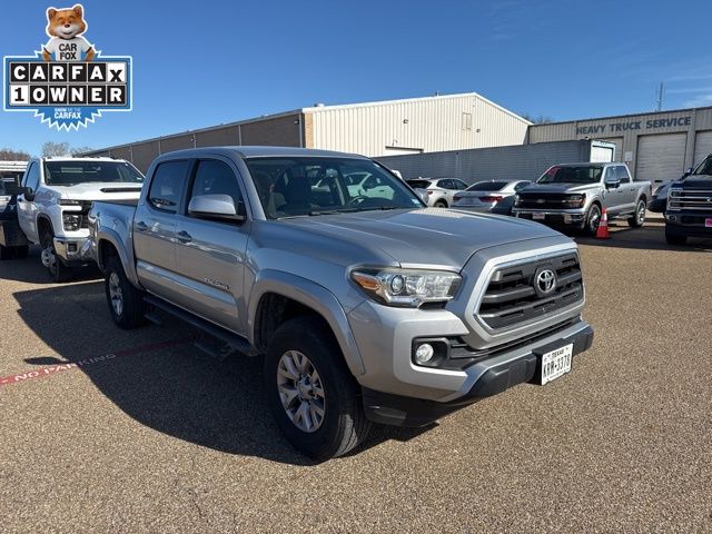 2017 Toyota Tacoma SR5 V6 Double Cab RWD