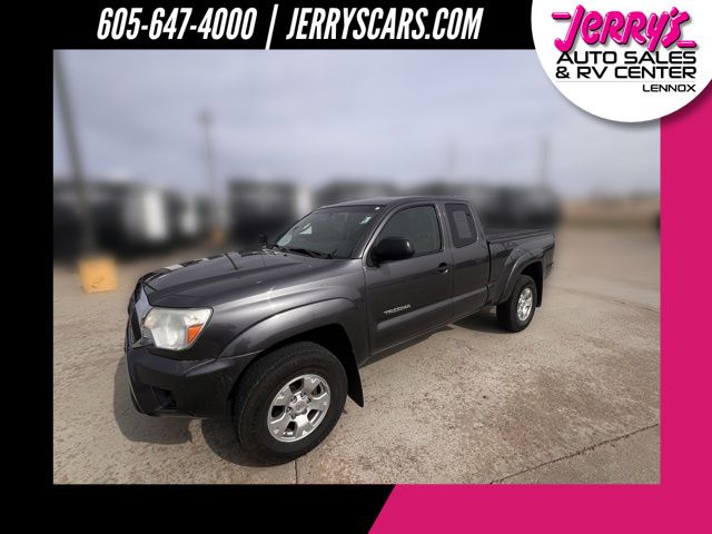 Magnetic Gray Metallic 2014 Toyota Tacoma Access Cab 4WD Pickup Truck Four-Wheel Drive 4-Speed Automatic