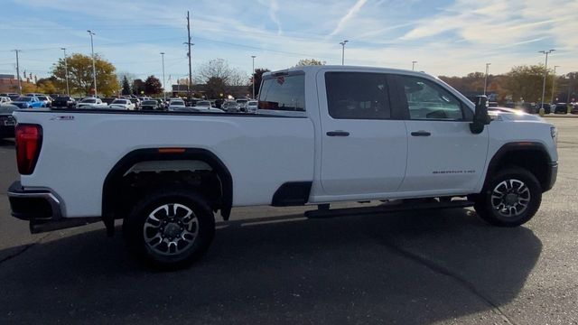 2024 GMC Sierra 3500HD Pro 8