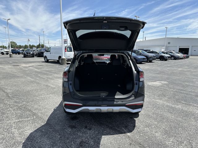 Certified Used 2023 Gray Kia EX image 22