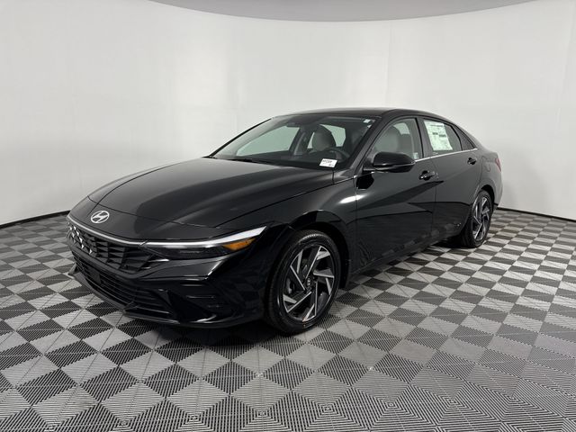 New 2025 Hyundai Elantra Hybrid For Sale in Indianapolis, IN