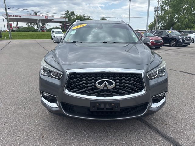Used 2019 Gray INFINITI LUXE image 5