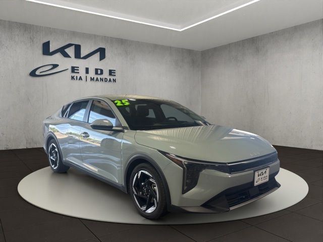 2025 Kia K4 EX FWD