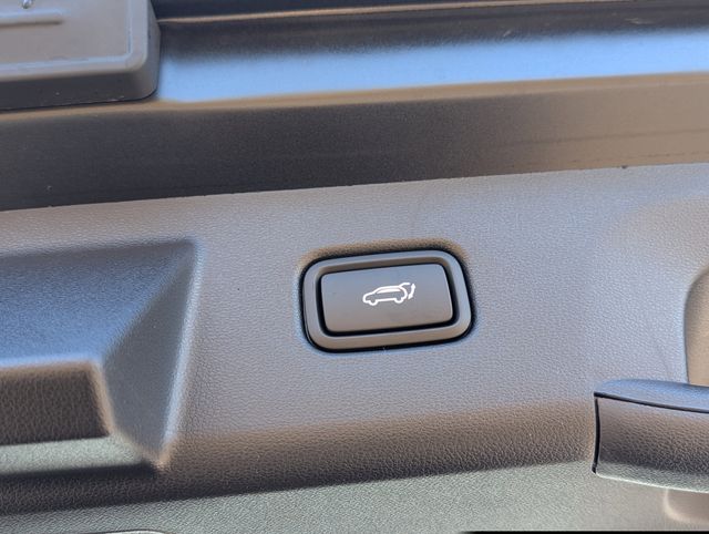 New 2026 Black Hyundai SEL image 27