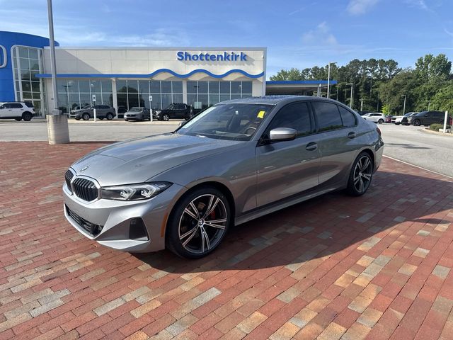 2023 BMW 3 Series 330i Sedan's photo
