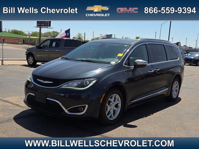Used Car 2020 Chrysler Pacifica  Limited For Sale Under $20,000 In Plainview, Texas