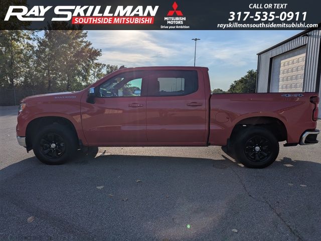 Used 2025 Red Chevrolet LT image 12